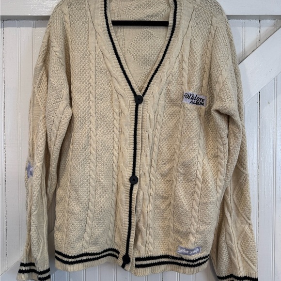 Taylor Swift Sweaters - Taylor Swift Folklore Album Cable Knit Cardigan Cream Star Patch